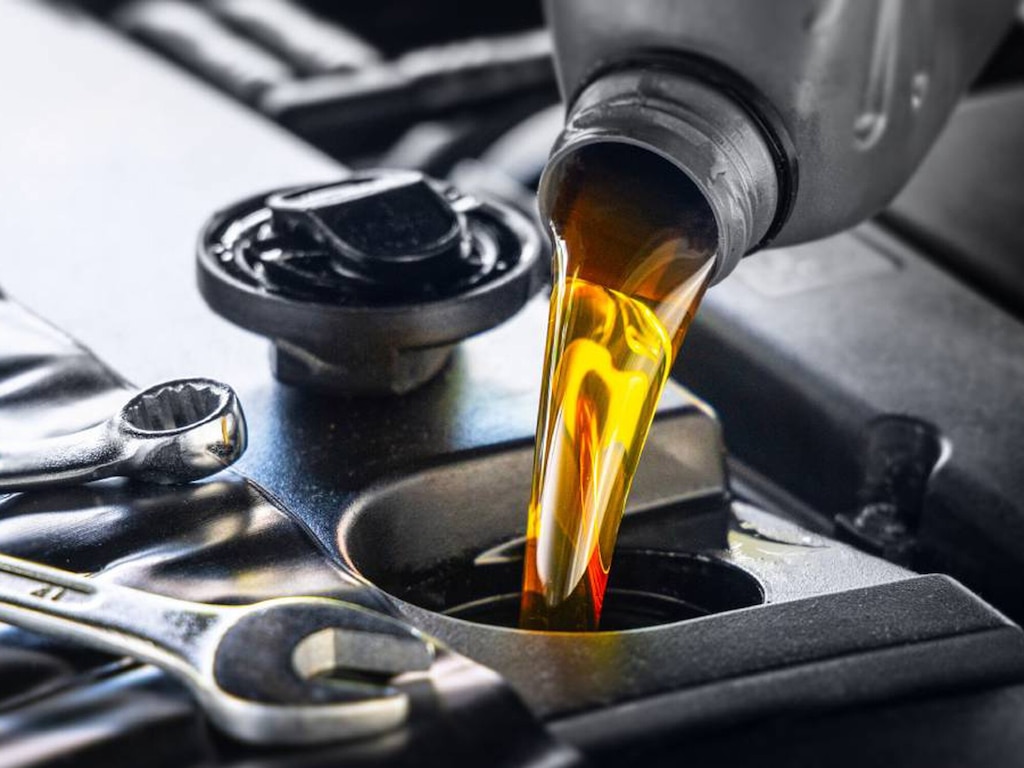 tenha lubrificantes originais gm nos serviços da chevrolet absoluta praia grande